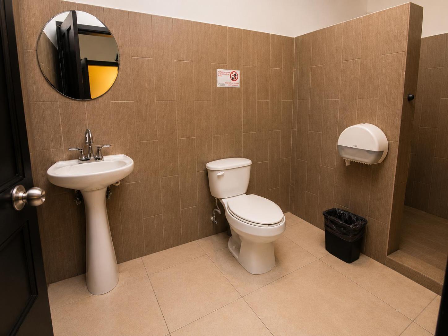 Standard Double Suite